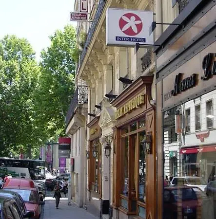 Meslay Republique