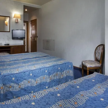 Meslay Republique 3*