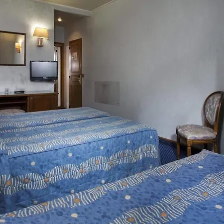 Meslay Republique Hotel 3*