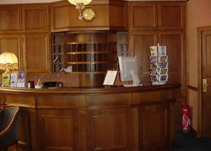 Hotel Meslay Republique 3*