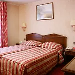 Meslay Republique Otel