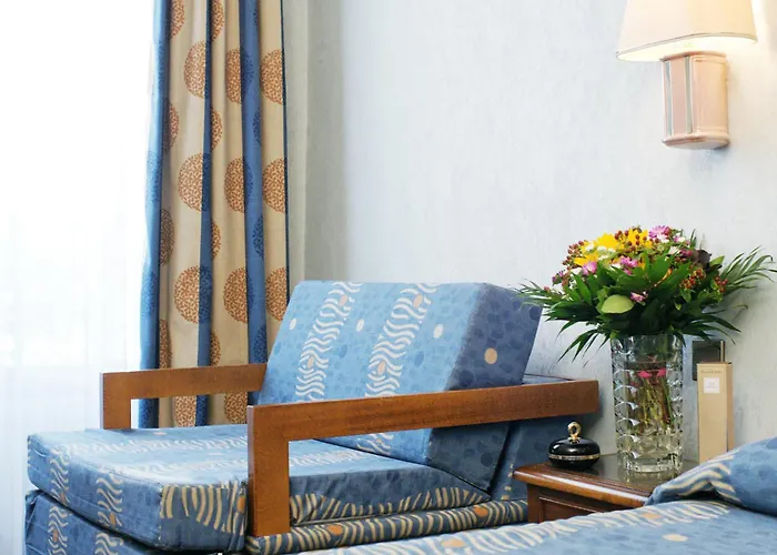 Meslay Republique Hotel Parijs